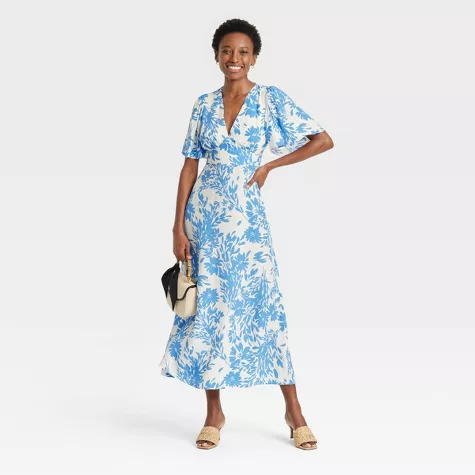 Elegant Women's Short Sleeve Maxi Dress – Flowy V-Neck Sundress for Summer & Special Occasions | AmazPromo