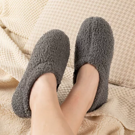 RockDove Women’s Memory Foam Teddy Fleece Slippers – Cozy, Closed-Back House Shoes with Anti-Skid | AmazPromo