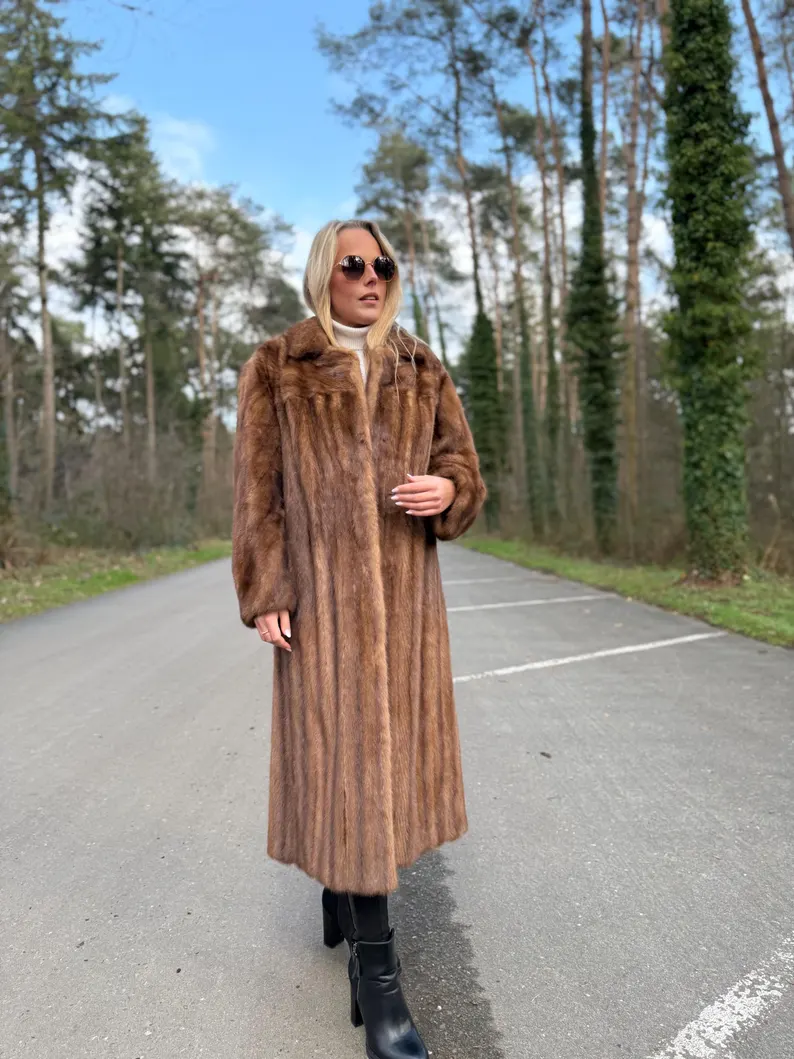 Natural Pastel Mink Fur Coat XXL – High-Quality Brown Mink, Lothar Rhein Luxury Coat for Women, Like | AmazPromo