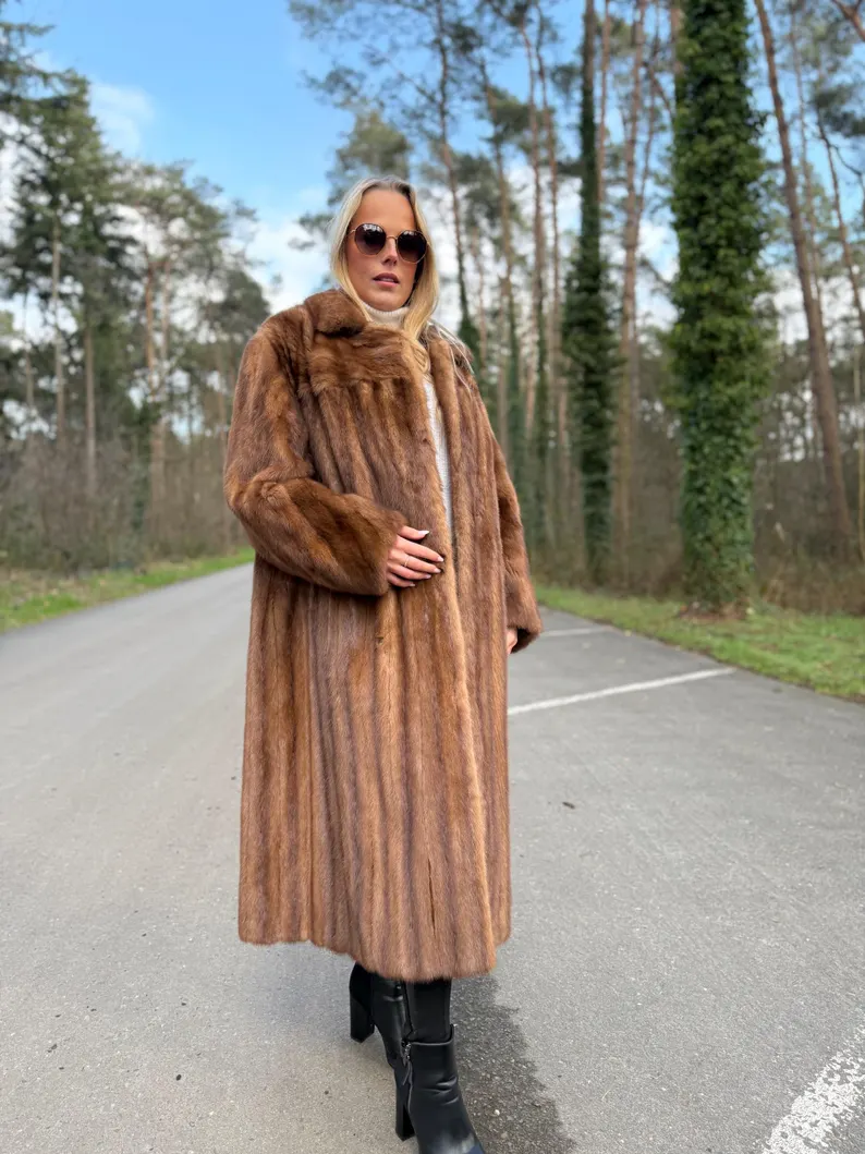 Natural Pastel Mink Fur Coat XXL – High-Quality Brown Mink, Lothar Rhein Luxury Coat for Women, Like | AmazPromo