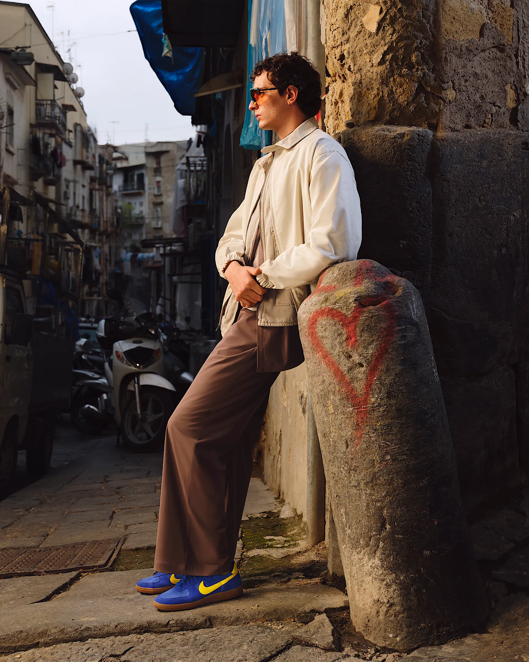 Nike Life Men's Woven Harrington Jacket – Classic Full-Zip, Timeless Design, Soft Twill Fabric | AmazPromo