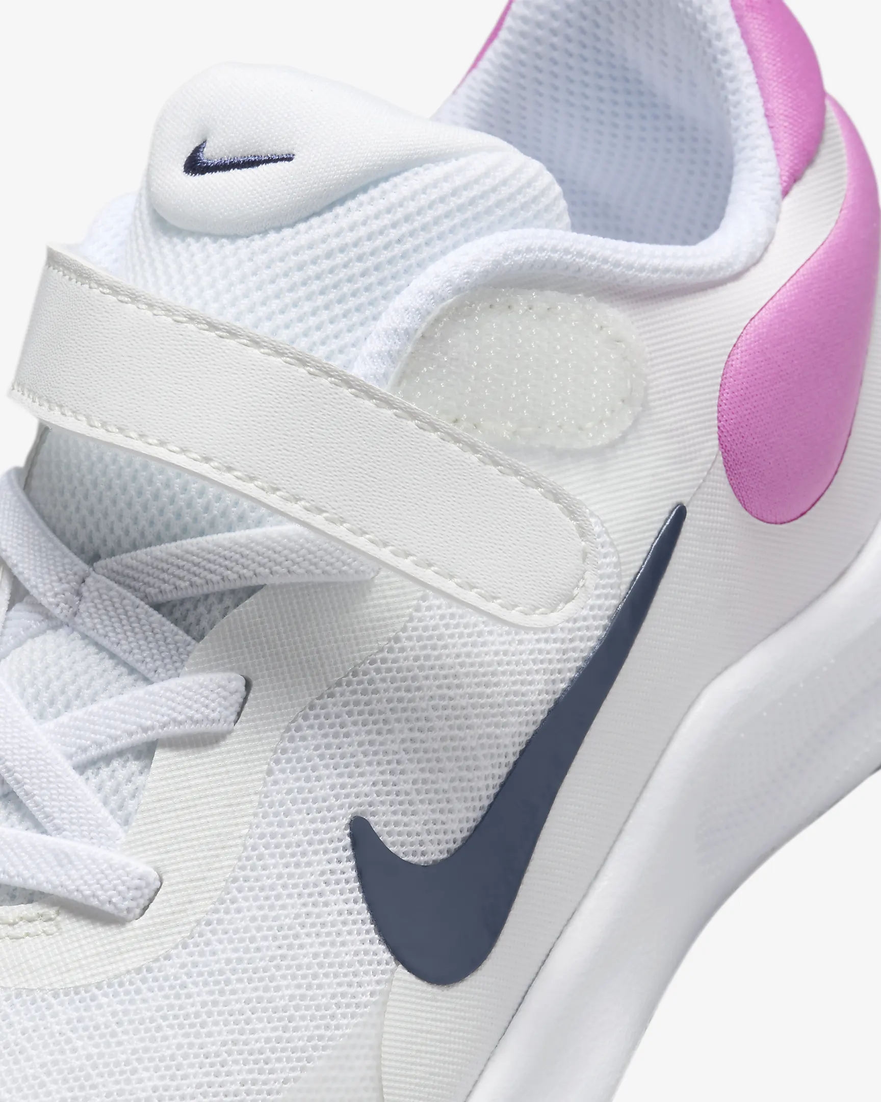 Nike Revolution 7 Little Kids' Shoes – Lightweight, Comfy & Easy to Wear | AmazPromo