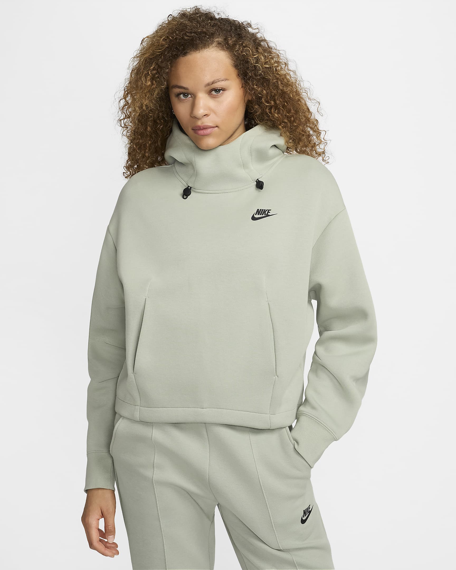 Nike Sportswear Tech Fleece Hoodie – Premium Warmth, Lightweight & Stylish! extra image