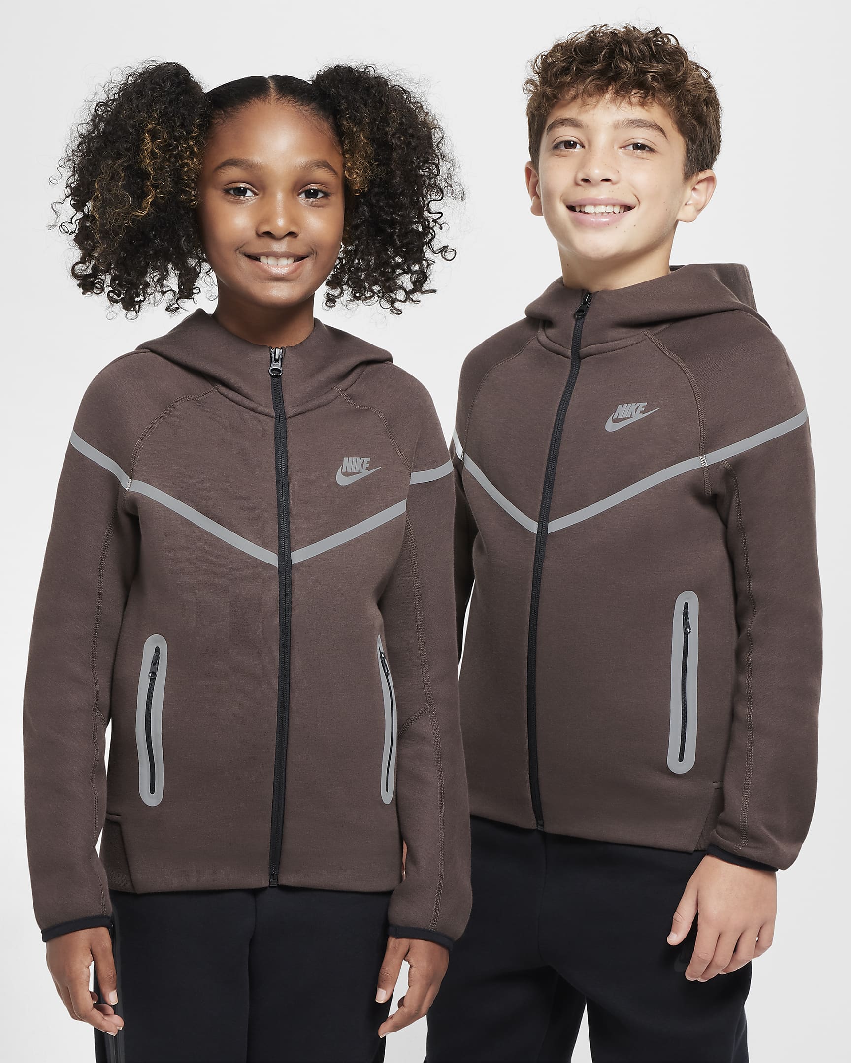 Nike Sportswear Tech Fleece Hoodie – Lightweight, Warm & Stylish! | AmazPromo
