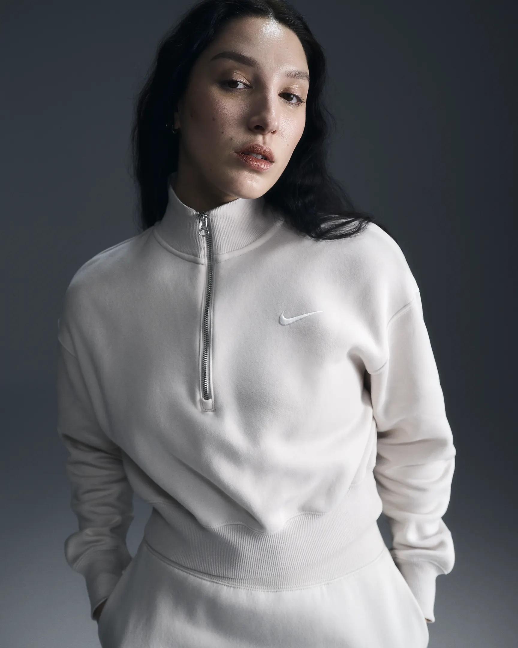 Nike Phoenix Fleece 1/2-Zip Sweatshirt – Luxe Comfort & Trendy Fit! extra image