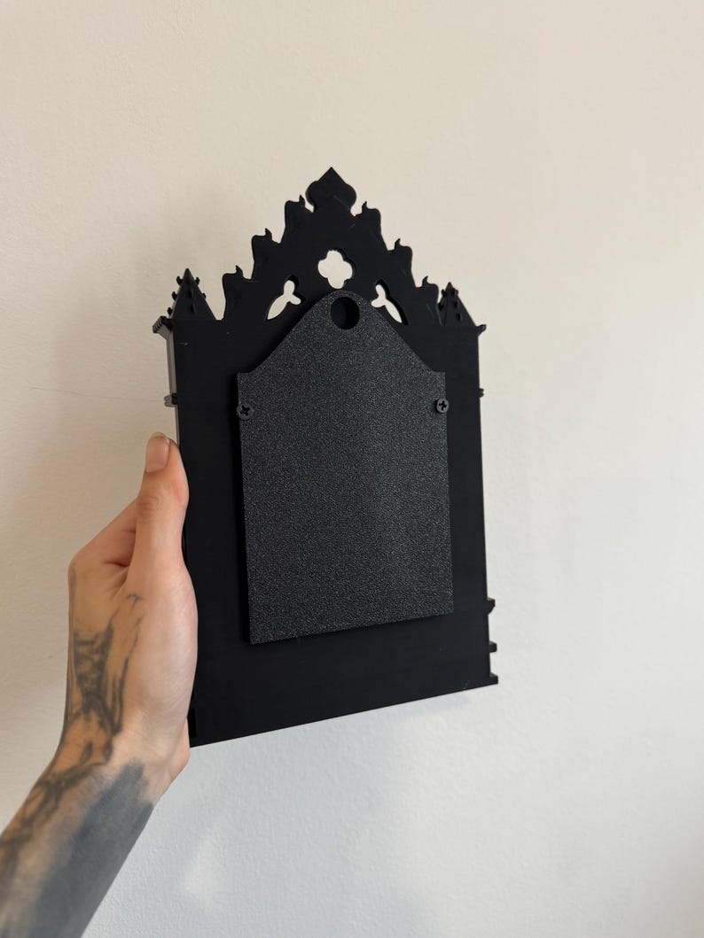 Gothic Cathedral Photo Frame – Vintage Wall Decor, 3D Printed Gothic Frame for Dark Aesthetic | AmazPromo