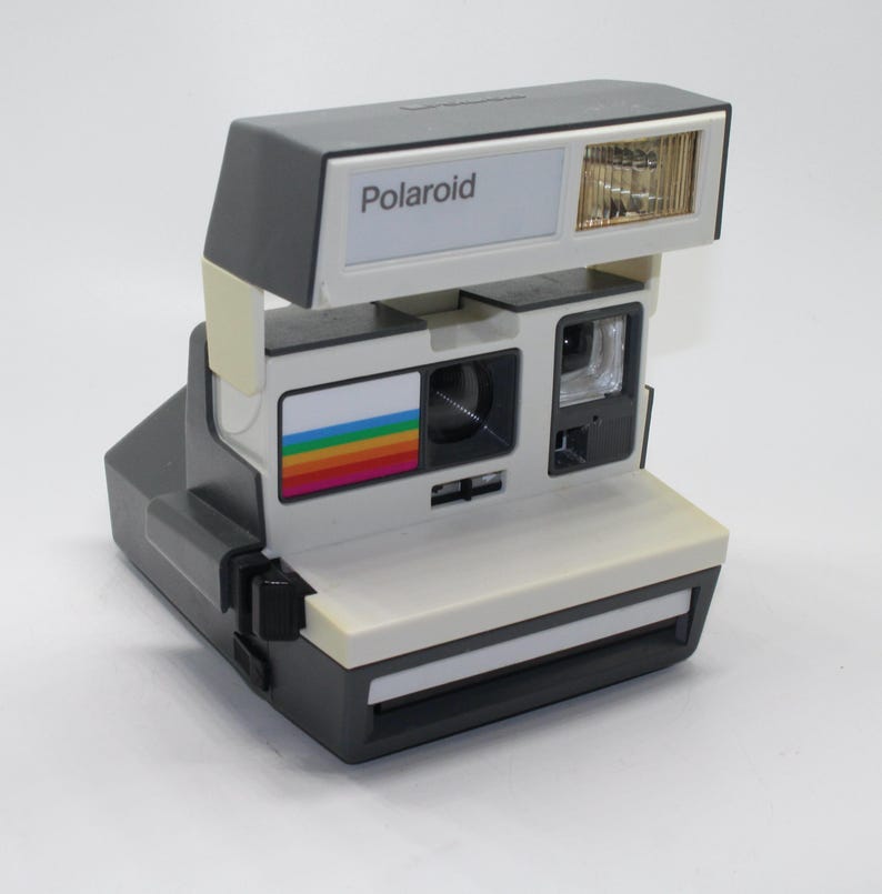 Rare Polaroid 600 White Instant Camera – Vintage 1980s Film Camera + New Polaroid 600 Film – Tested | AmazPromo
