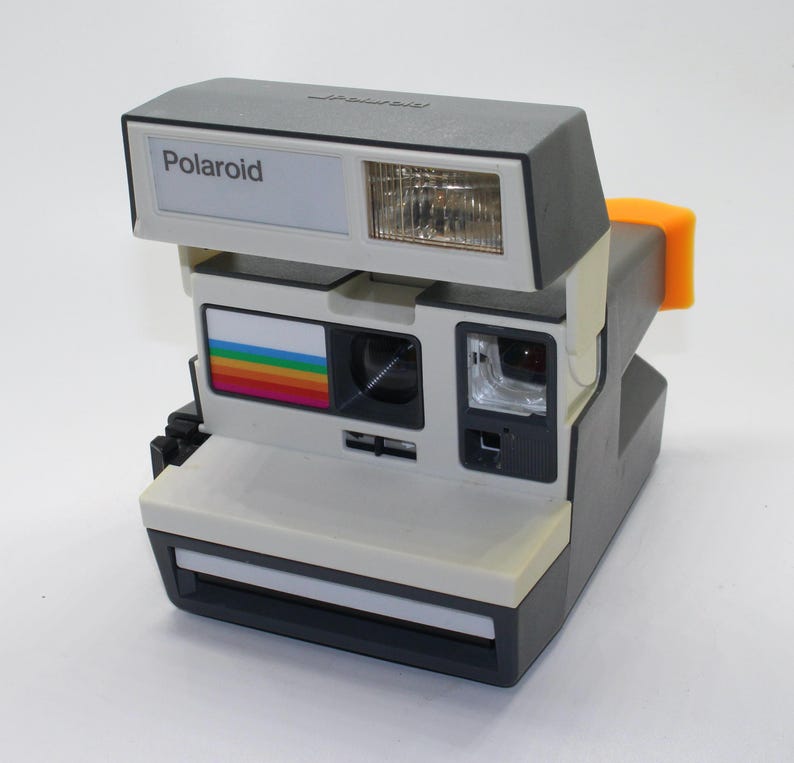 Rare Polaroid 600 White Instant Camera – Vintage 1980s Film Camera + New Polaroid 600 Film – Tested | AmazPromo