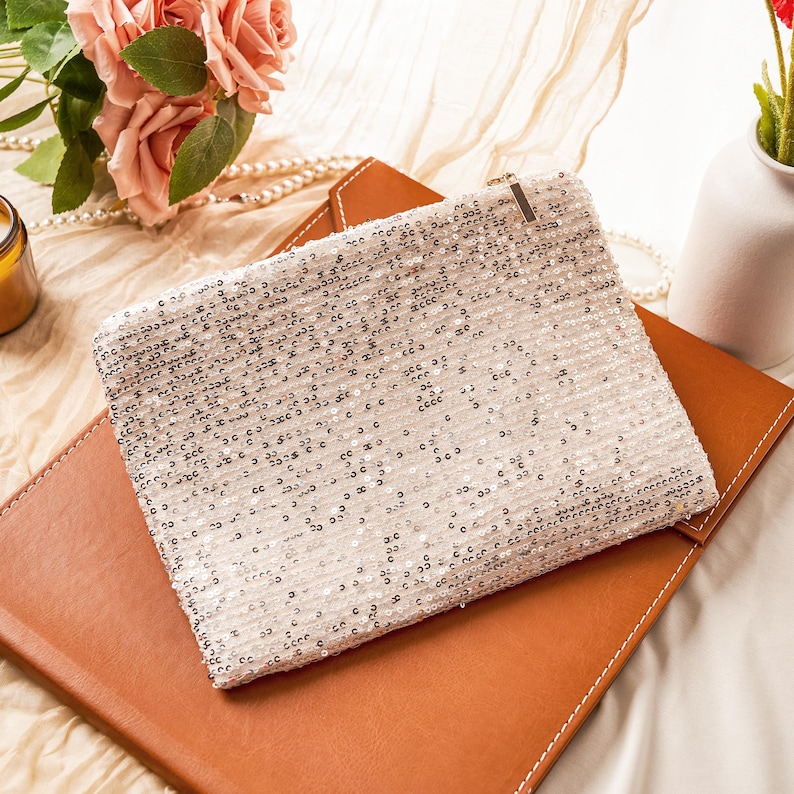 Personalized Wedding Clutch with Photo & Text – Custom Bridal Purse, Mother of the Bride Gift extra image