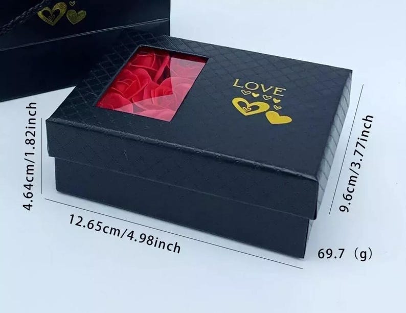 Luxury Gold Magnetic Heart Necklace & Four-Leaf Clover Pendant – Romantic Jewelry Gift for Women | extra image