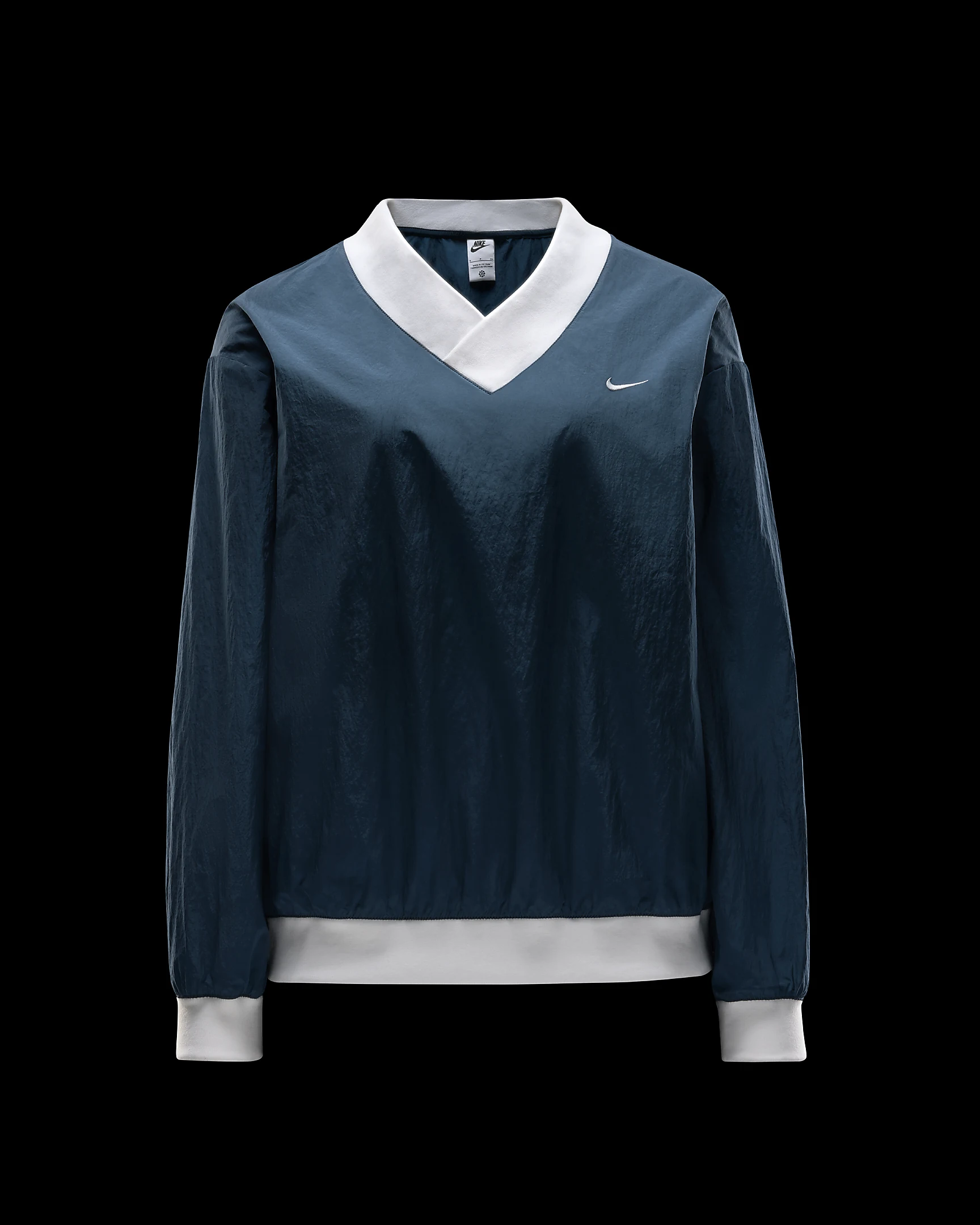 Nike Sportswear Essential – Water-Repellent UV Protection Top (36% Off) | AmazPromo