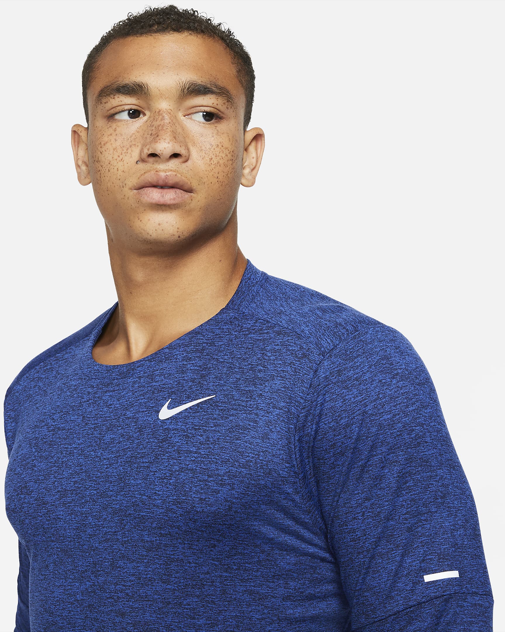 Nike Element Crew Top – Soft, Sweat-Wicking & Warm Layer | AmazPromo