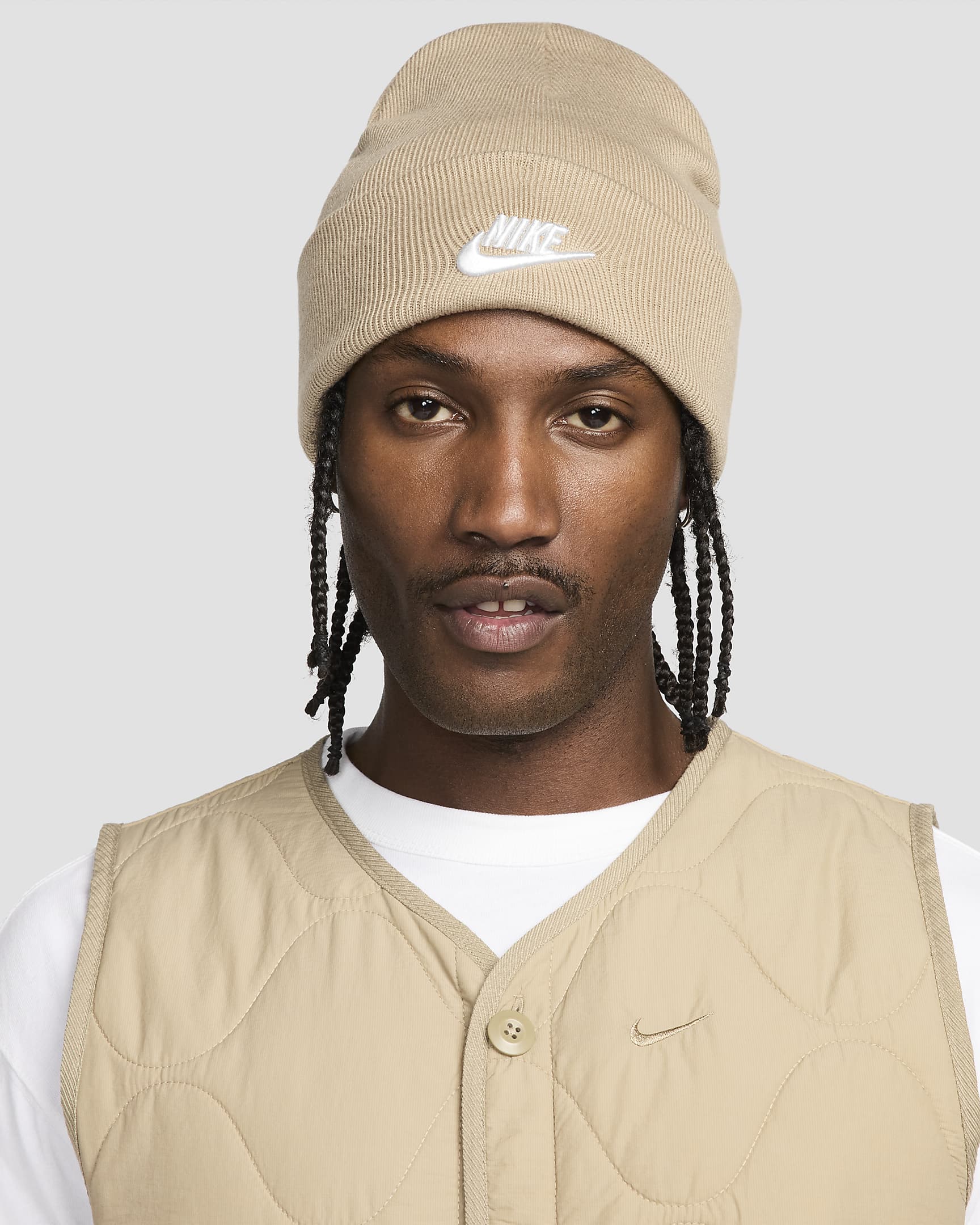 Nike Peak Beanie – Soft Knit Construction with Embroidered Futura Logo extra image