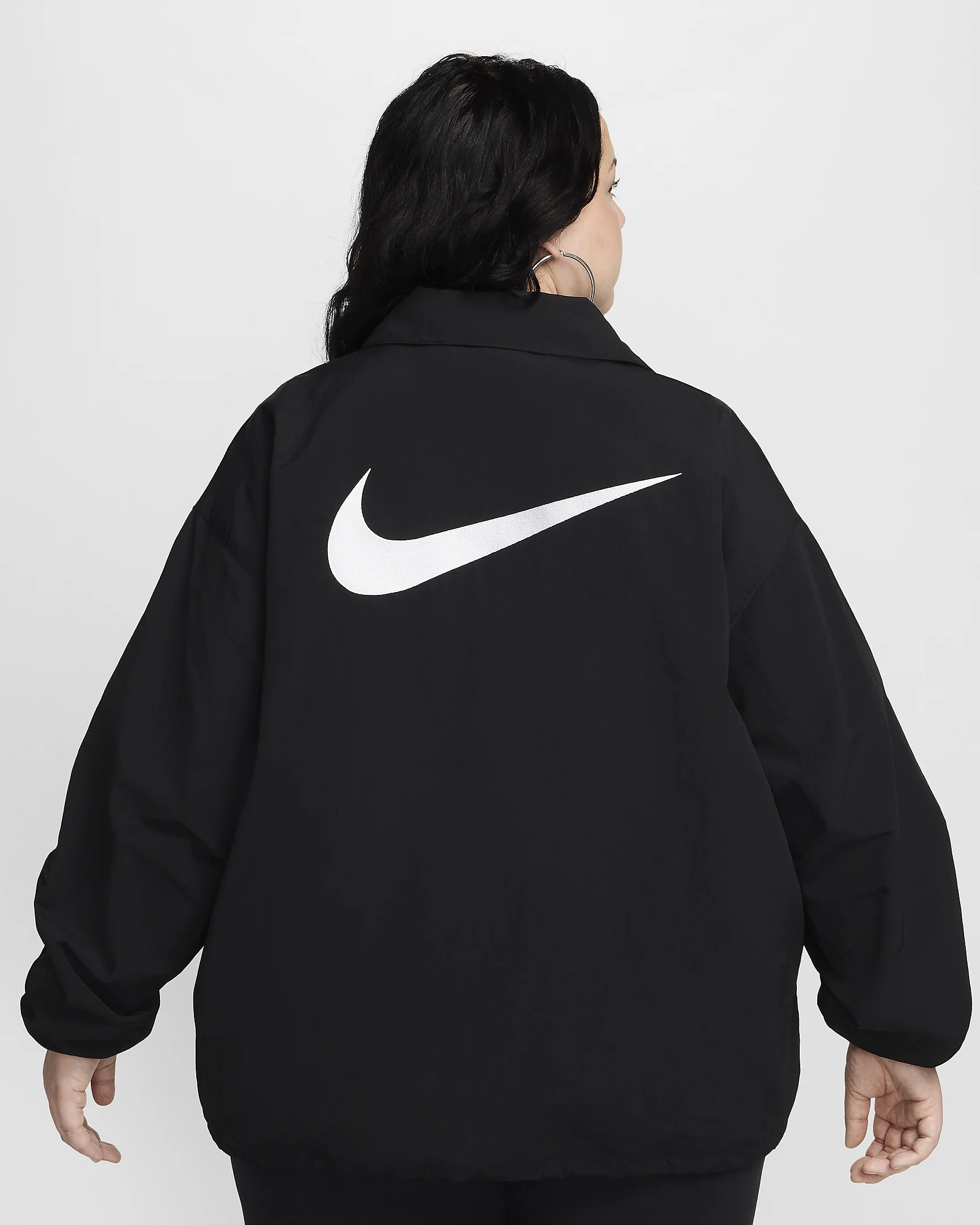 Nike Sportswear Essential Jacket – Water-Repellent, UV-Protective, and Lightweight for All-Weather C | AmazPromo