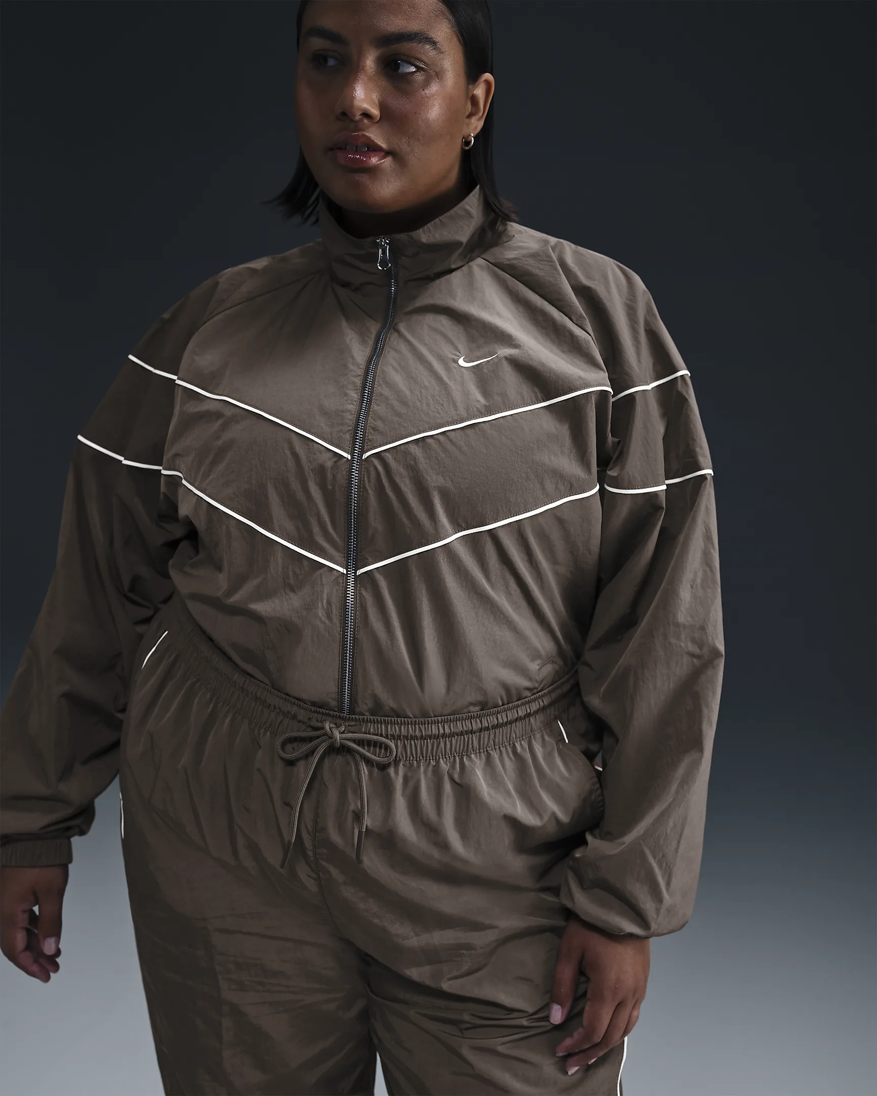 Nike Windrunner Jacket – Water-Repellent & UV Protection with Classic Design | AmazPromo