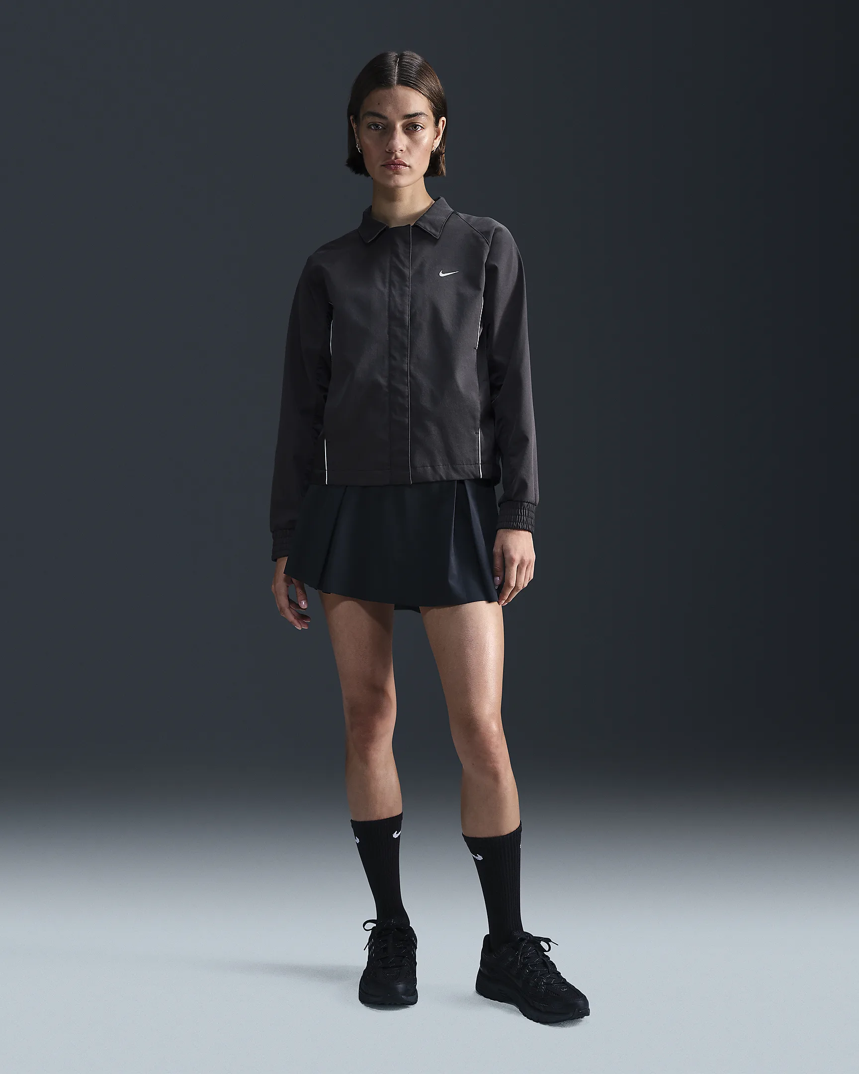 Nike Sportswear Twill Jacket – Water-Repellent with Oversized Fit & Reflective Details | AmazPromo