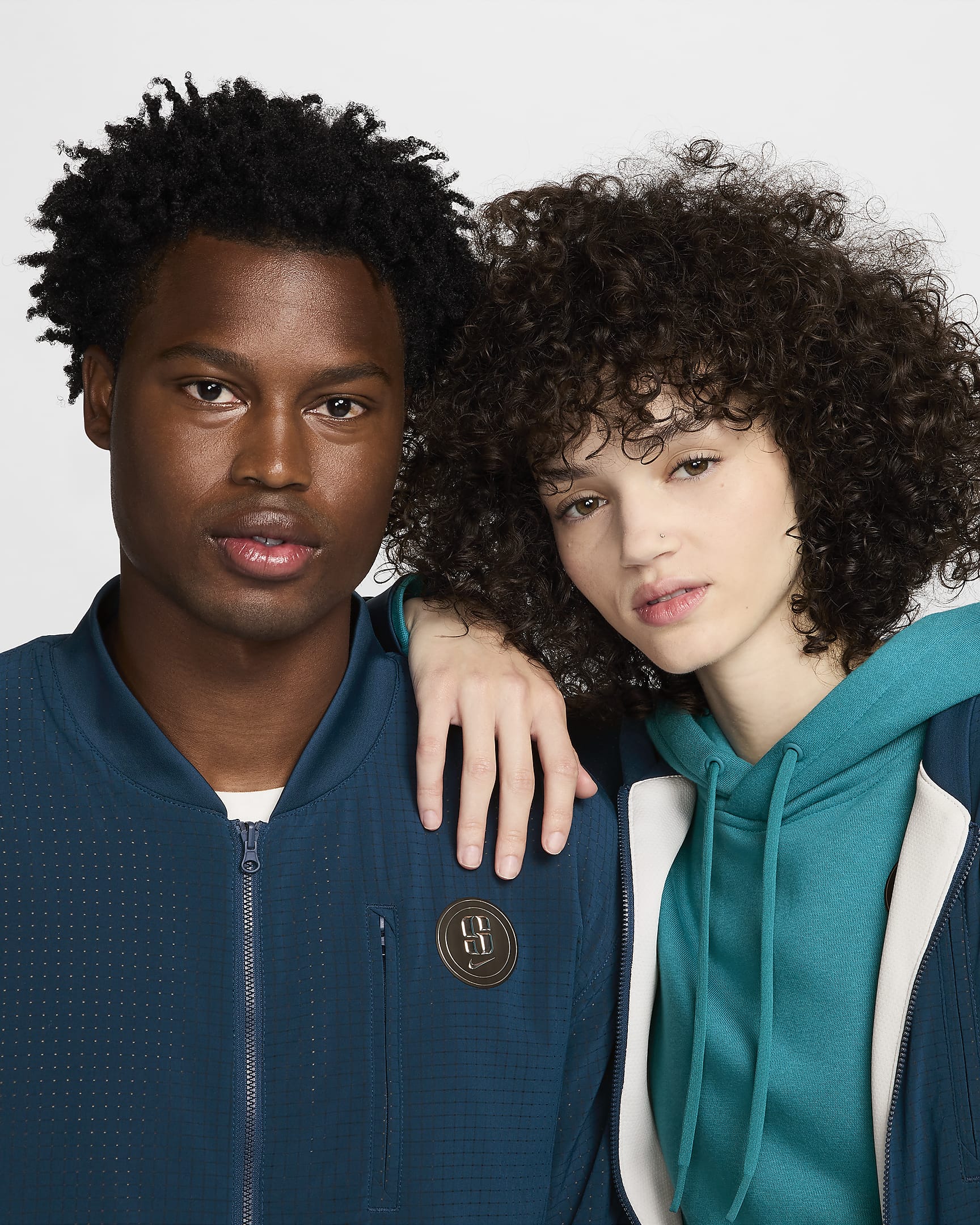 Nike Sabrina Ionescu Signature Reversible Jacket – Lightweight, Sweat-Wicking Bomber with Dri-FIT Te | AmazPromo