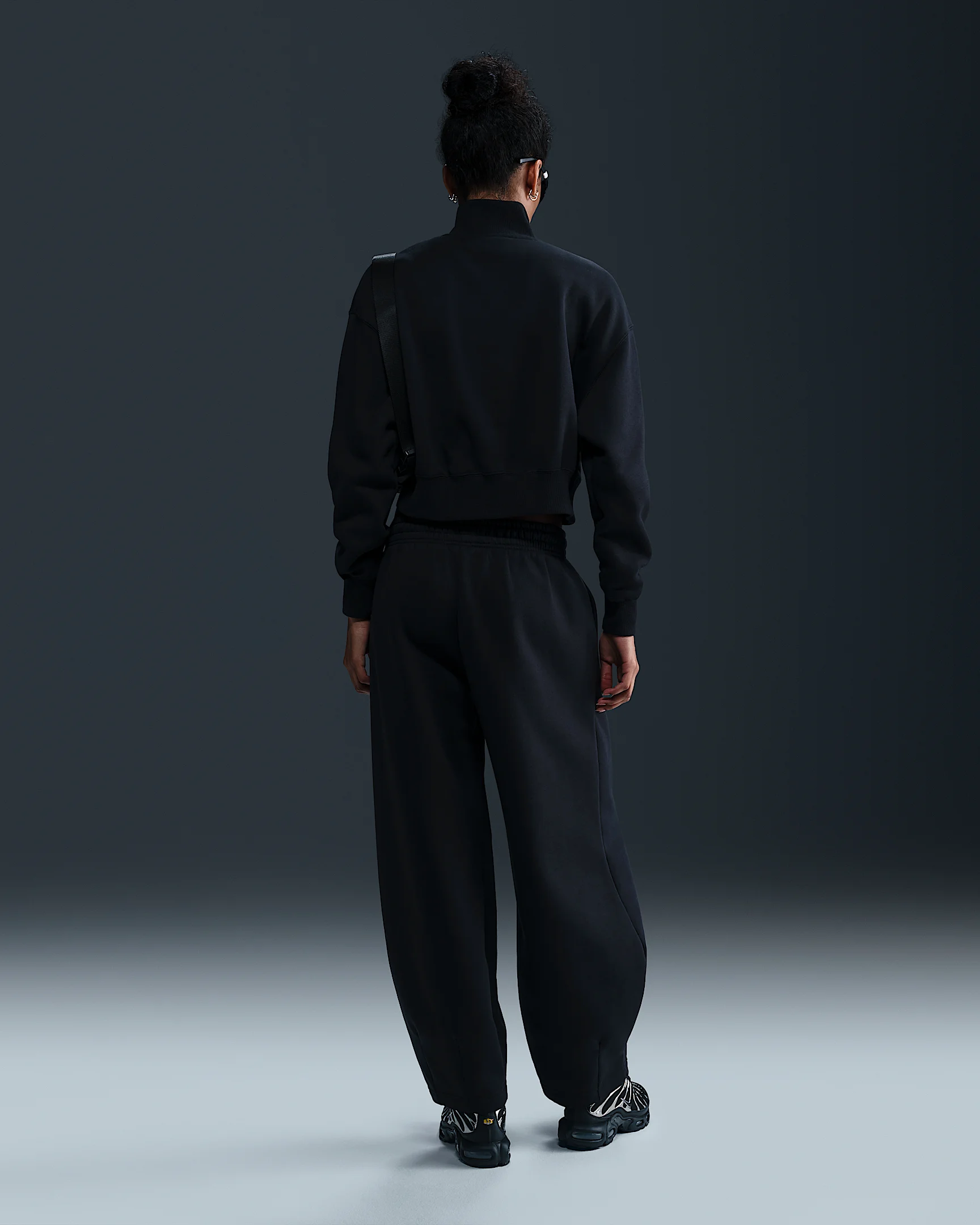 Nike Sportswear Phoenix Fleece Barrel-Leg Sweatpants – Bold & Cozy – Now $52.97 | AmazPromo