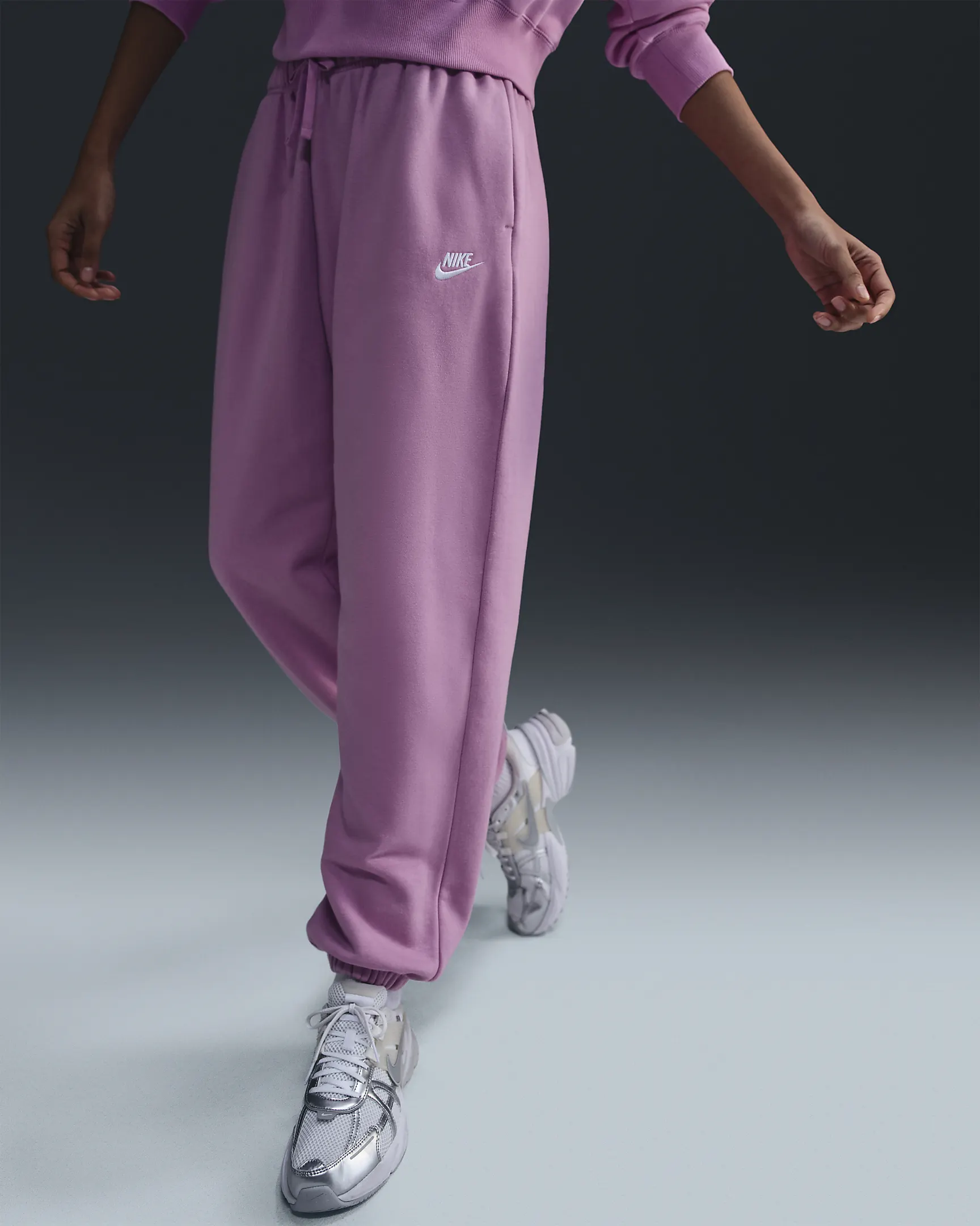 Nike Sportswear Club Fleece Oversized Sweatpants – Cozy Comfort – Now $42.97 | AmazPromo
