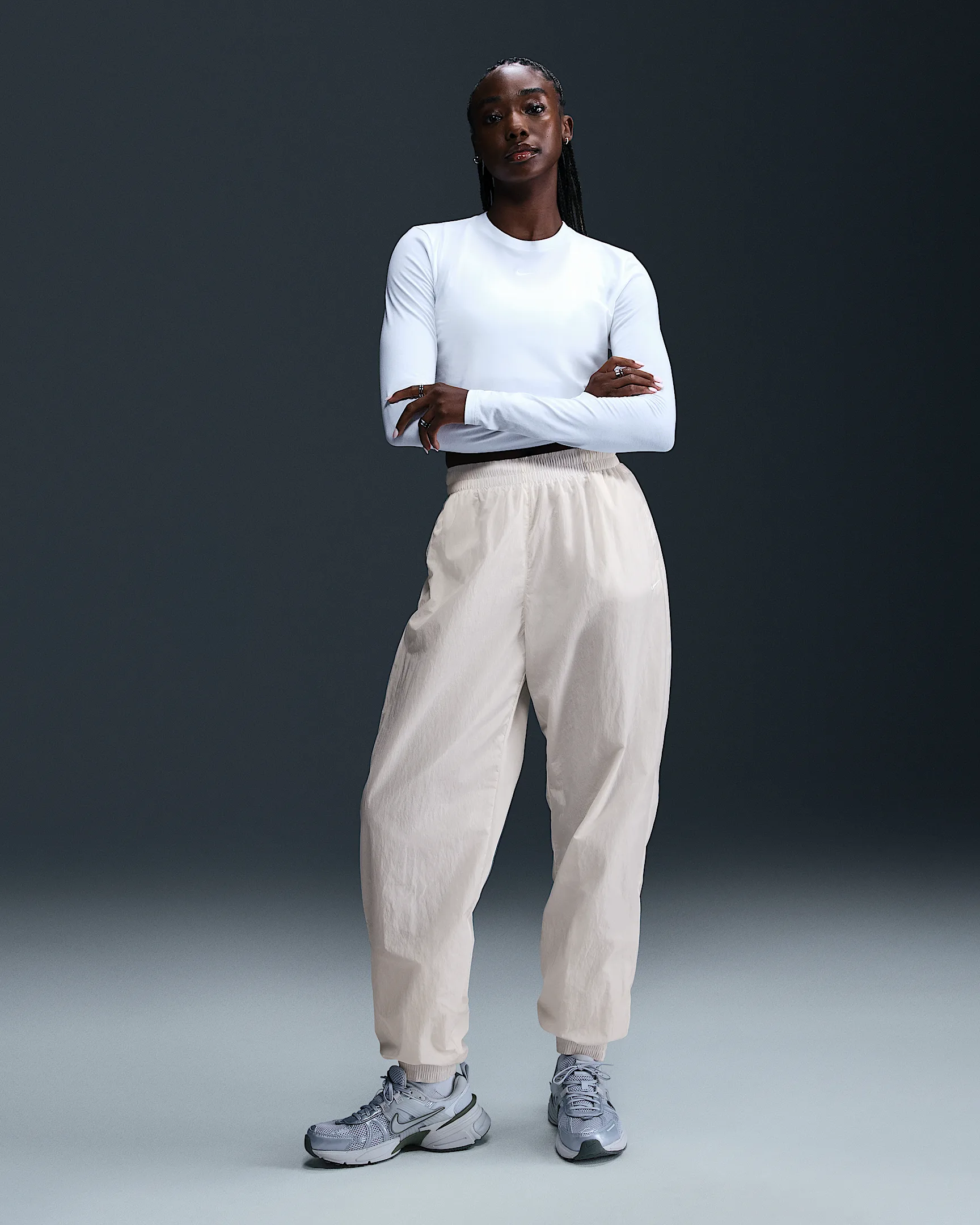 Nike Sportswear Essential Oversized Pants – Water-Repellent & UV Protection – $65.97 | AmazPromo
