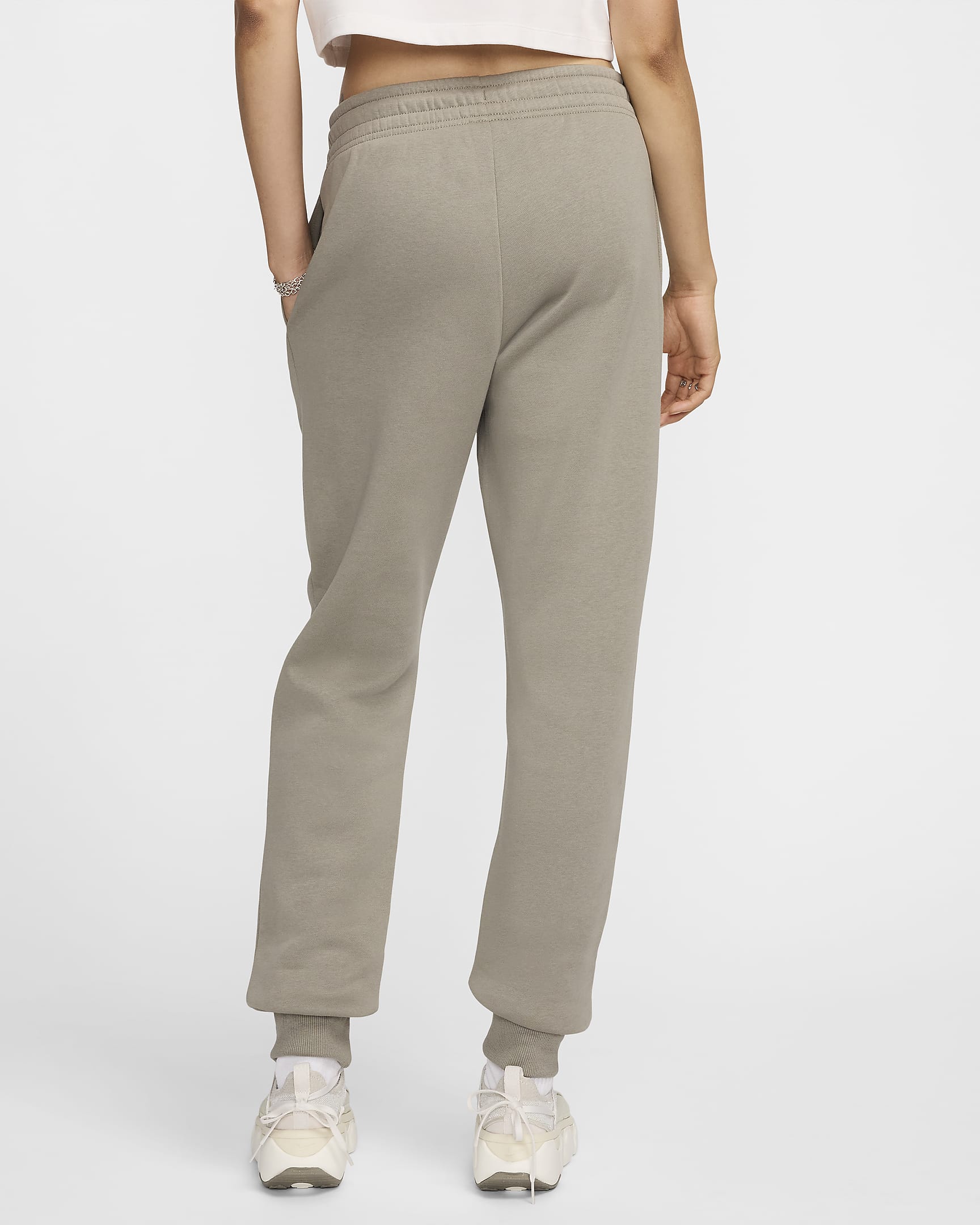 Nike Sportswear Phoenix Fleece Tapered Sweatpants – Cozy & Structured Fit | AmazPromo