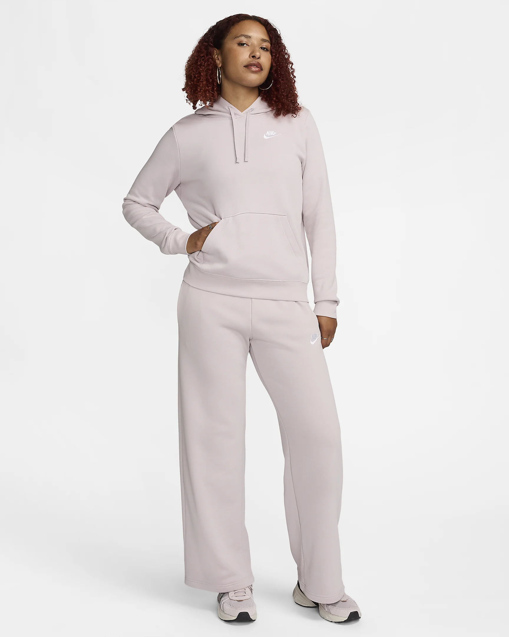 Nike Sportswear Club Fleece Women’s Wide-Leg Sweatpants – Extra-Long, Soft & Cozy – Platinum Violet/ | AmazPromo