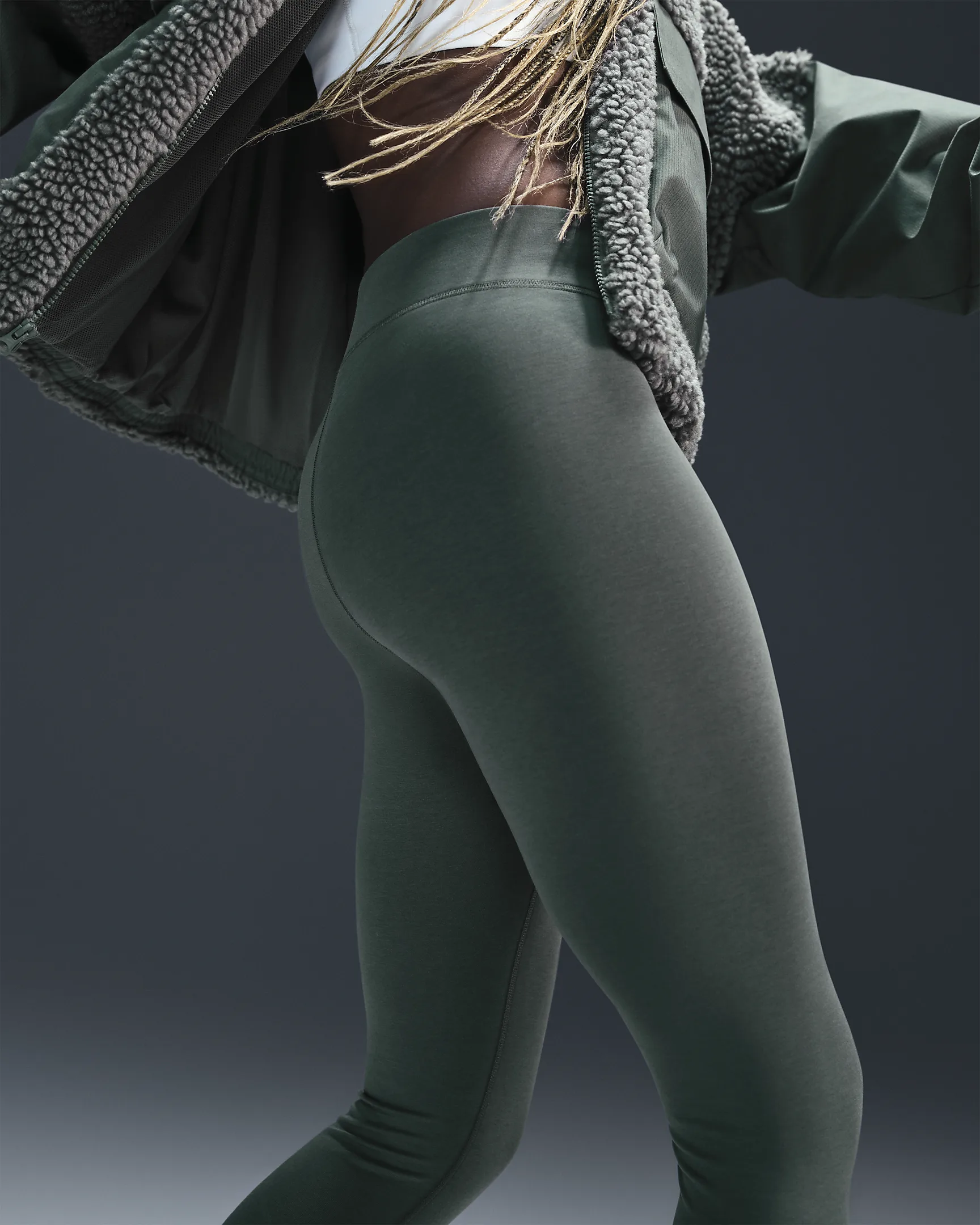 Nike Sportswear Classic Women’s Leggings – High-Waisted, Durable & Ultra-Comfortable | AmazPromo