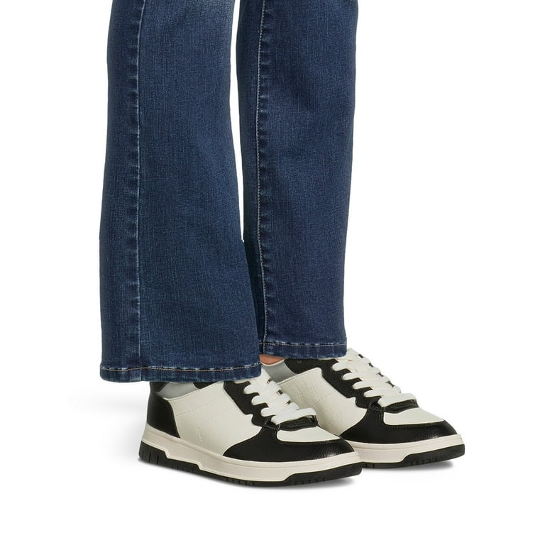 No Boundaries Women’s Lace-Up Court Sneakers with Memory Foam – Casual Athletic Comfort Shoes | AmazPromo