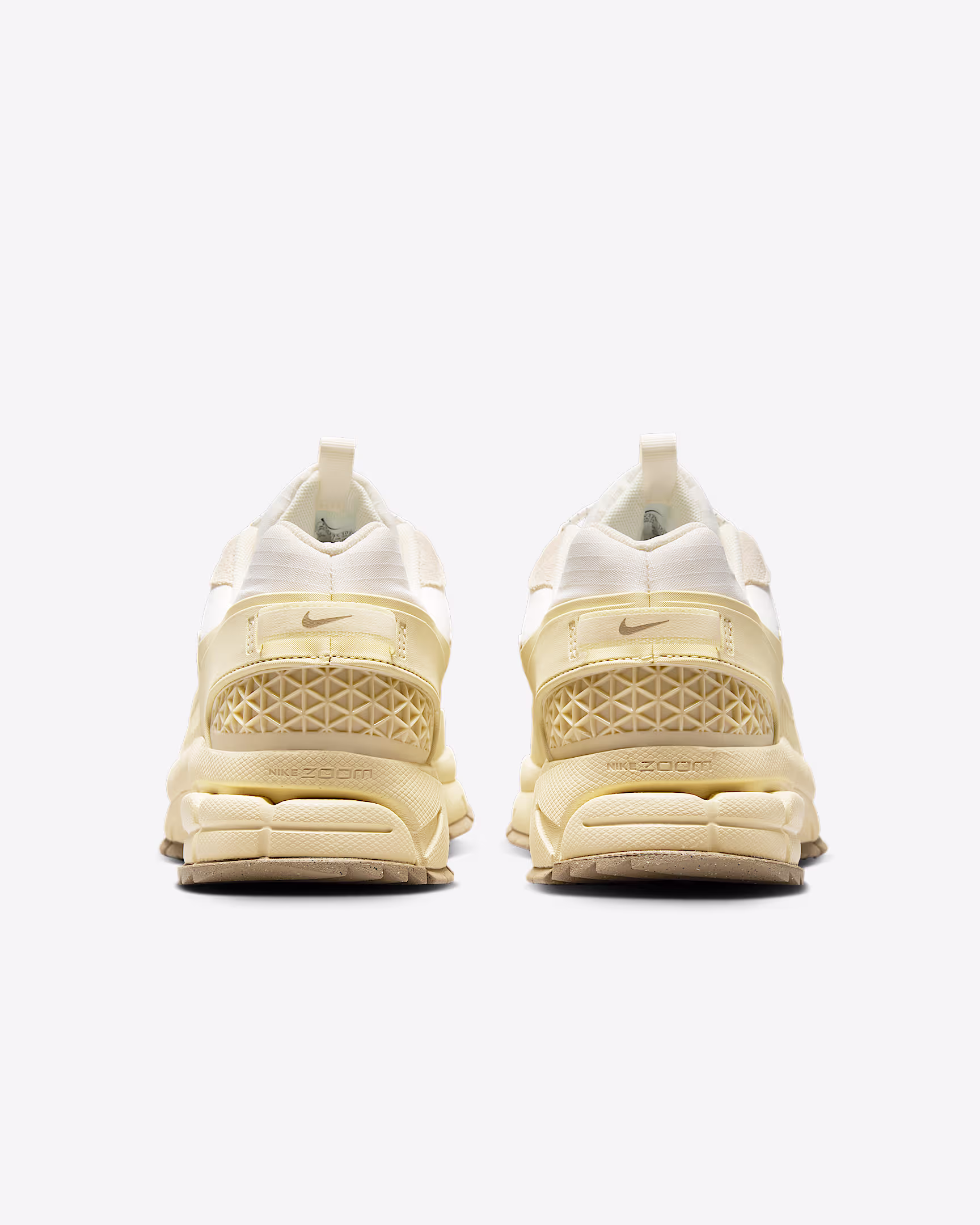 Nike Zoom Vomero 5 Winterized – Water-Repellent City Sneakers, Pale Ivory/Khaki FV2295-101 | AmazPromo