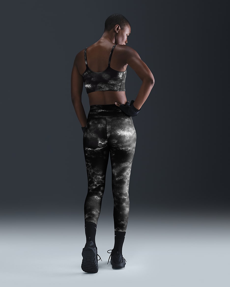 Nike One Convertible Women’s Printed Longline Sports Bra – Light Support, Lightly Lined, Stylish Gym extra image