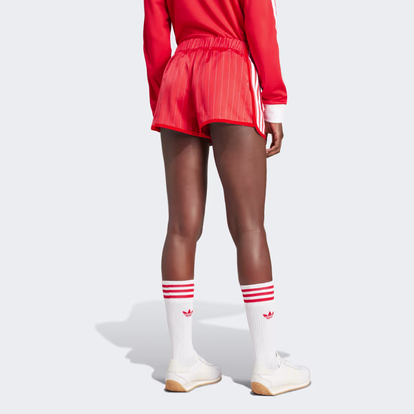 Sporty & Rich Classic Logo Shorts – Premium Cotton Lounge Shorts for Elevated Athleisure & Everyday extra image