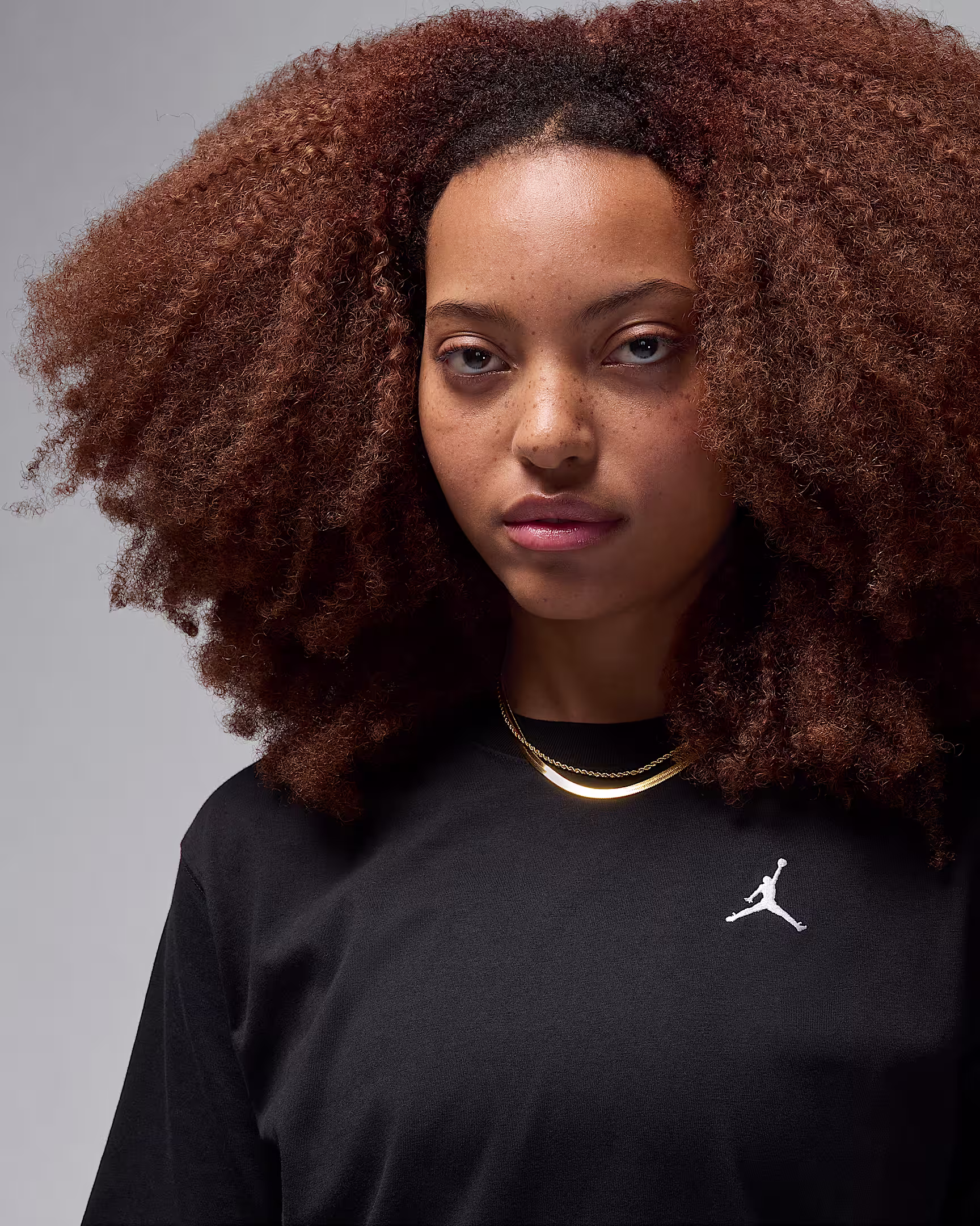 Jordan Essentials Women’s Top – Sport-Inspired Streetwear Tee with Premium Comfort and Iconic Jumpma extra image