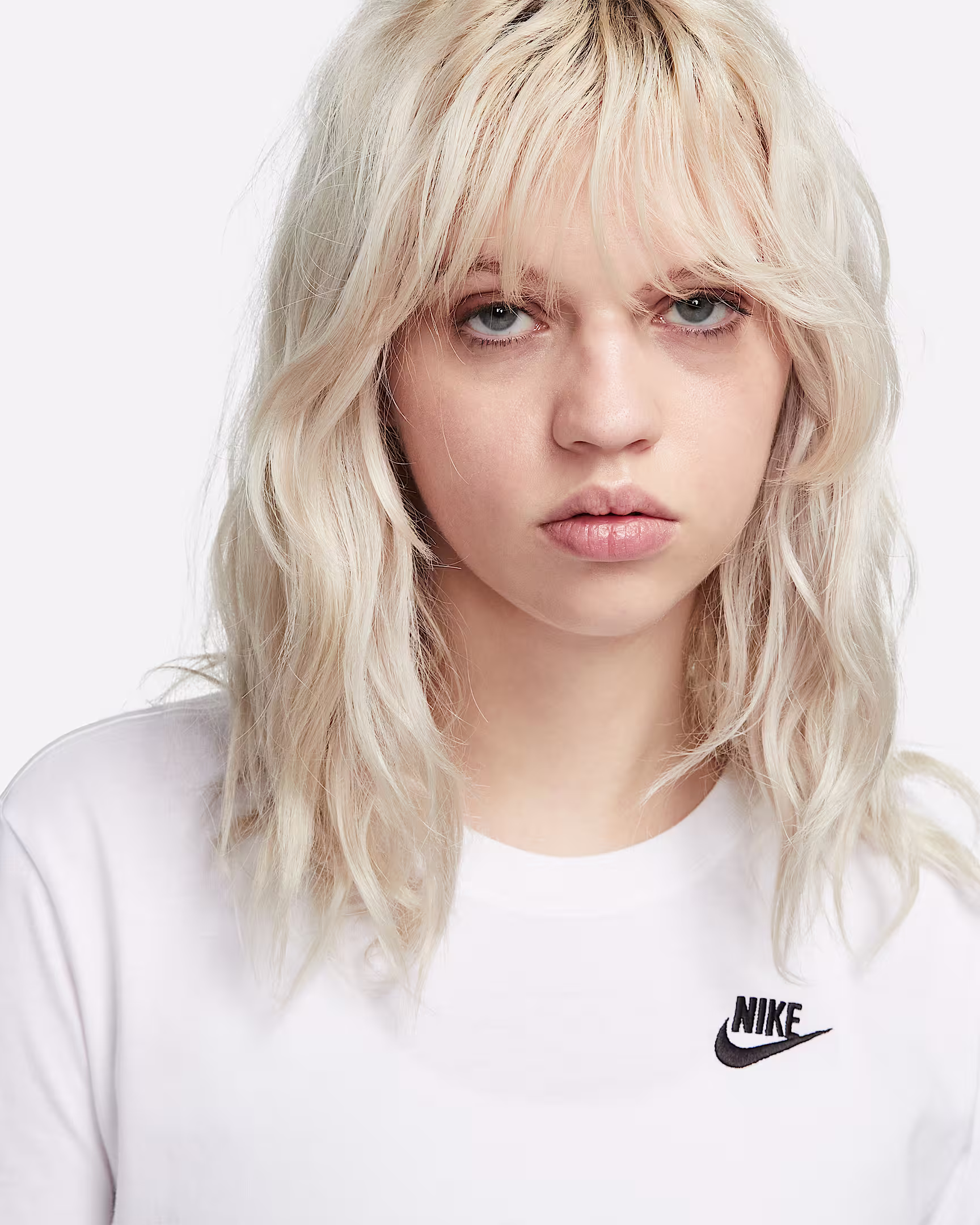 Nike Sportswear Club Essentials Women’s T-Shirt – Soft Cotton Everyday Tee with Classic Swoosh Style extra image