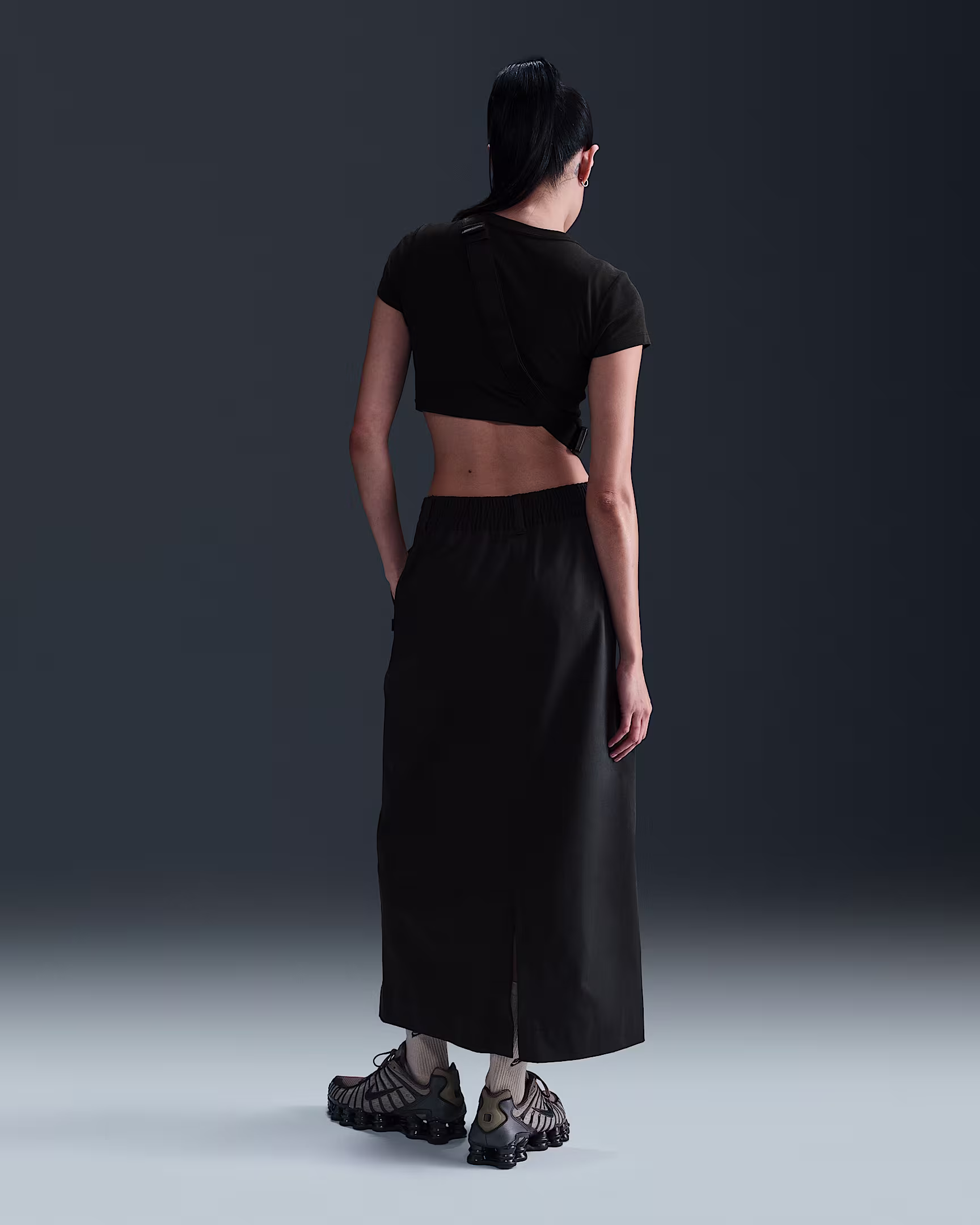 Nike Sportswear Women's Twill Skirt – High-Waisted Utility-Inspired Everyday Casual Skirt | AmazPromo