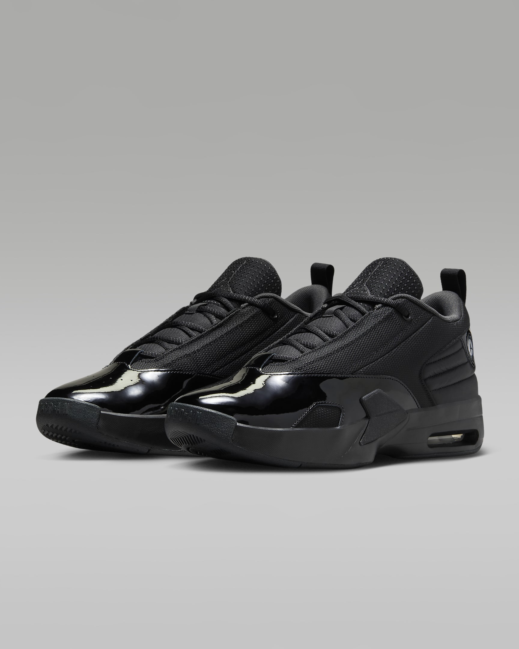 Nike Jordan Max Aura 6 Men’s Black Sneakers – Retro Basketball-Inspired Shoes with Max Air Cushionin extra image