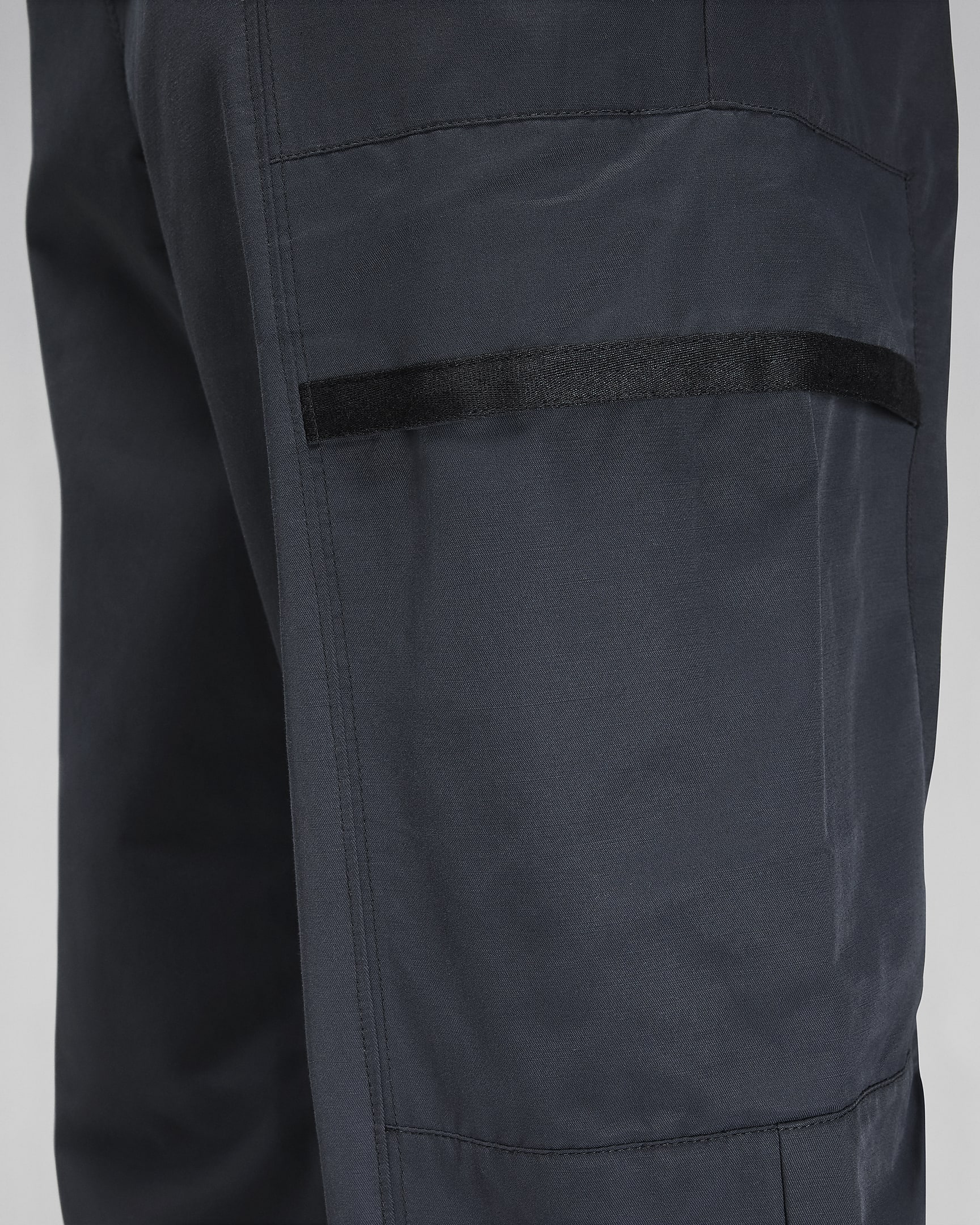 Jordan Essentials Men's Black Woven Utility Cargo Pants – Lightweight Streetwear with Athletic extra image