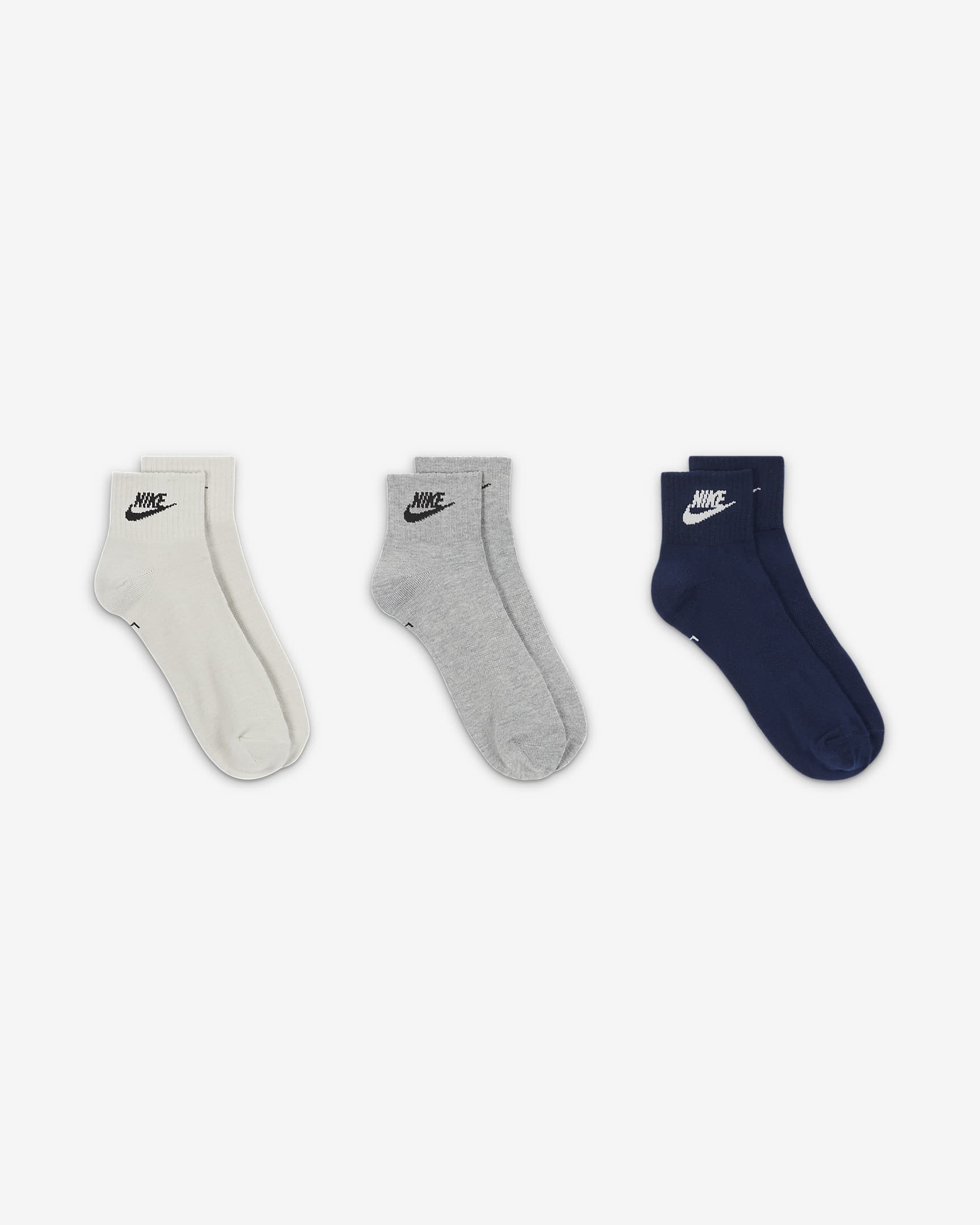 Nike Everyday Essential Dri-FIT Ankle Socks (3 Pairs) – Breathable Cushioned Performance Socks | AmazPromo