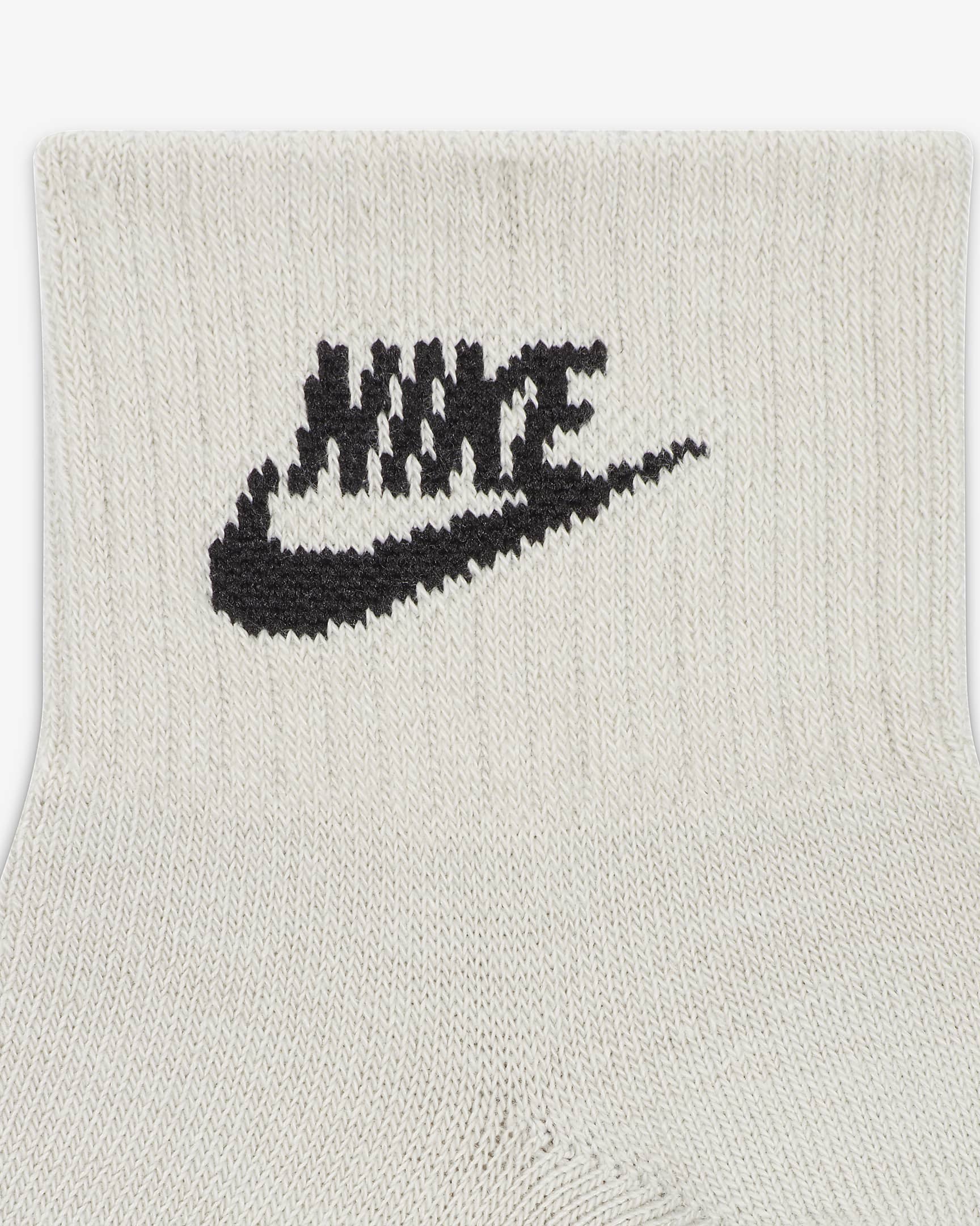 Nike Everyday Essential Dri-FIT Ankle Socks (3 Pairs) – Breathable Cushioned Performance Socks extra image
