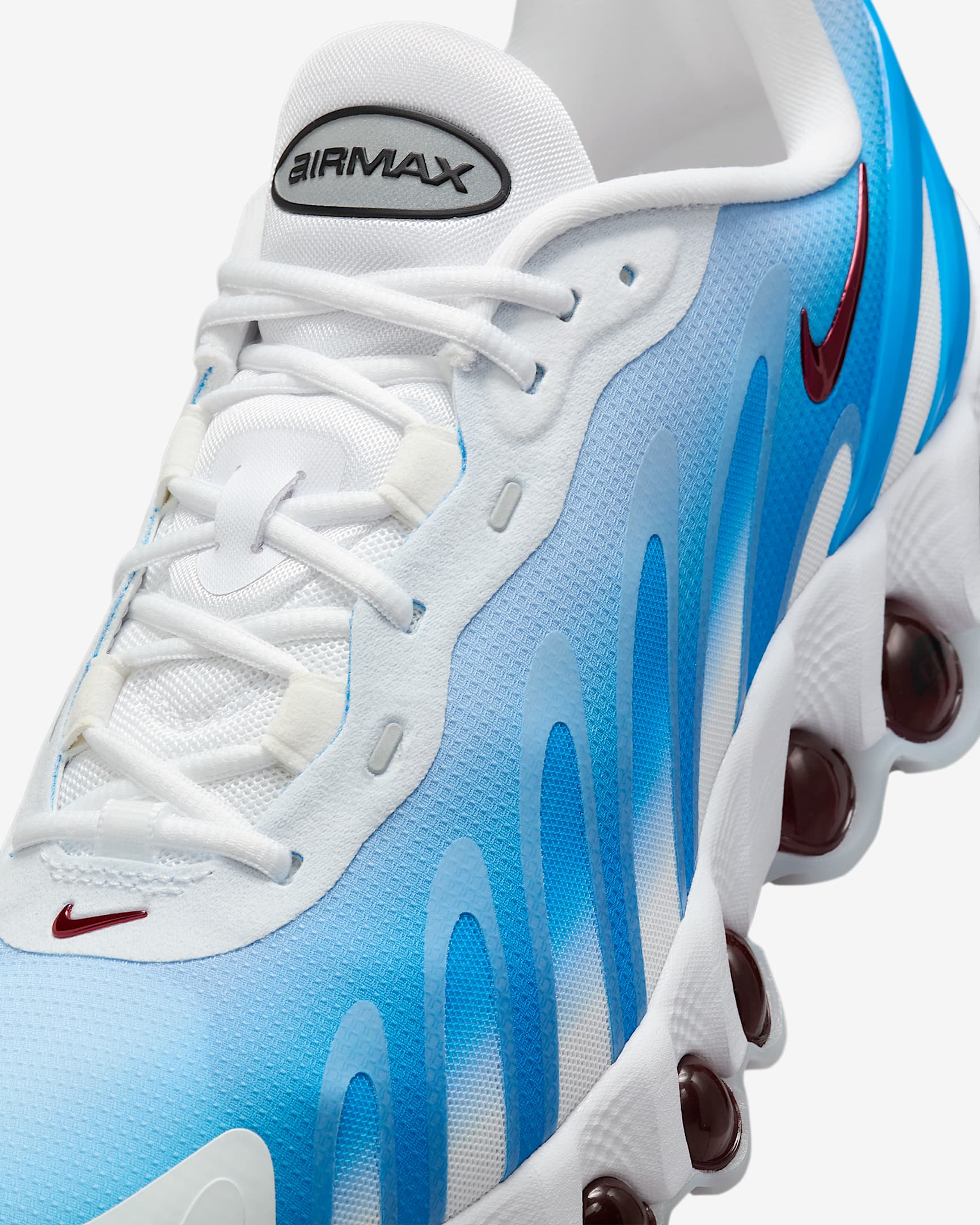 Nike Air Max Dn8 Men's Sneakers – Dynamic Air Cushion Running Shoes with Lightweight Mesh & Low-Prof extra image