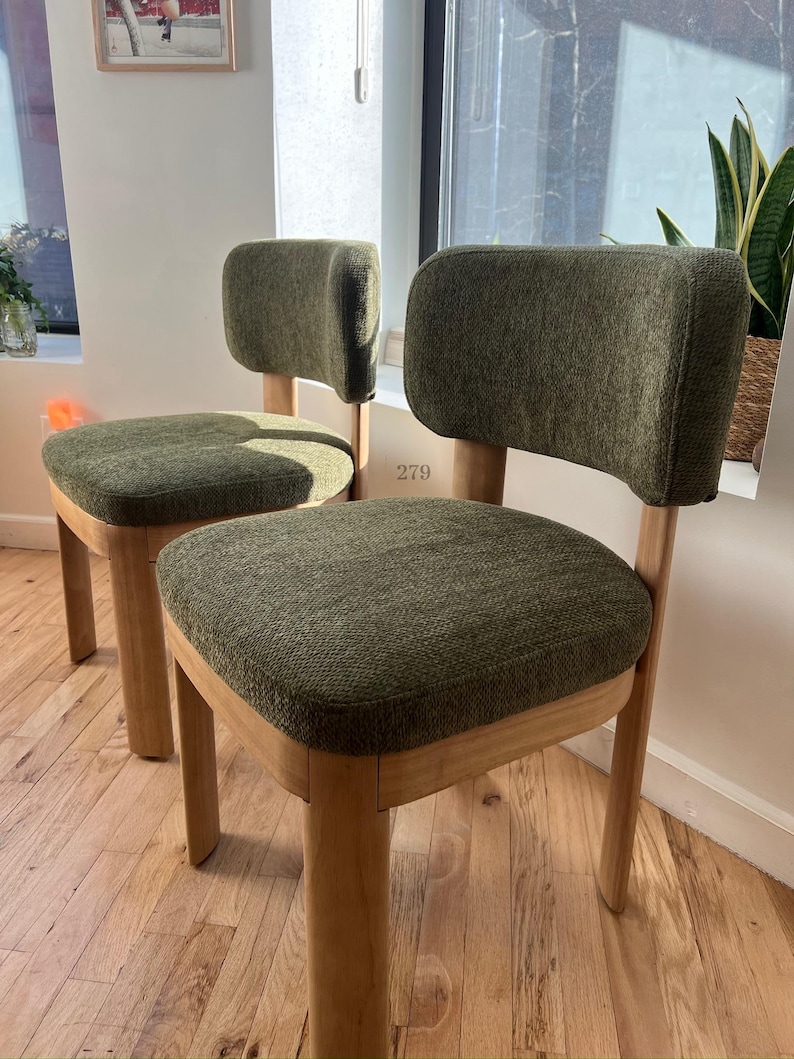 Set of 2 Mid-Century Modern Dining Chairs – Solid Wood Frame with Green Upholstery, Accent Chairs | AmazPromo